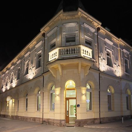 Hotel Beograd Čačak Extérieur photo