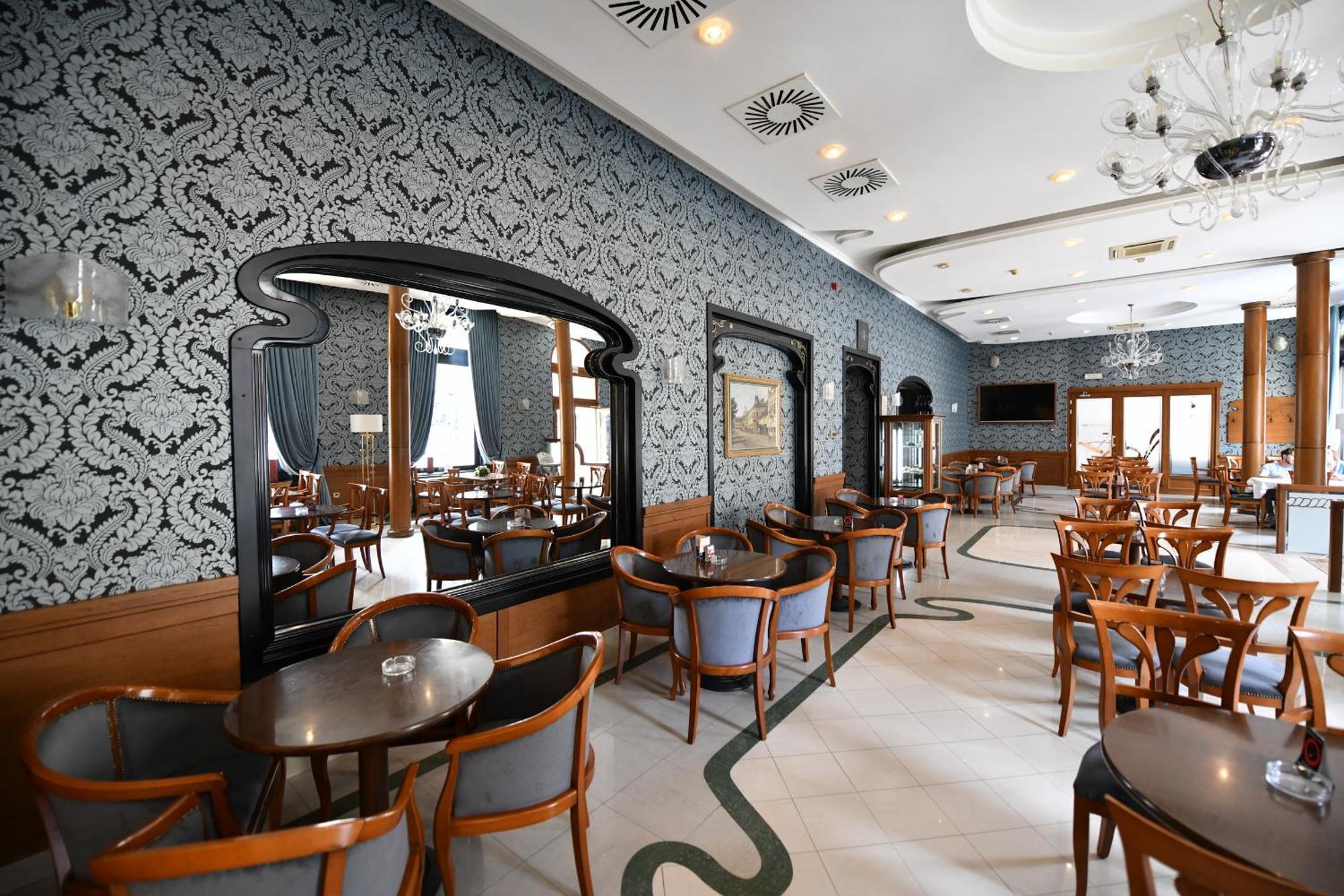 Hotel Beograd Čačak Extérieur photo